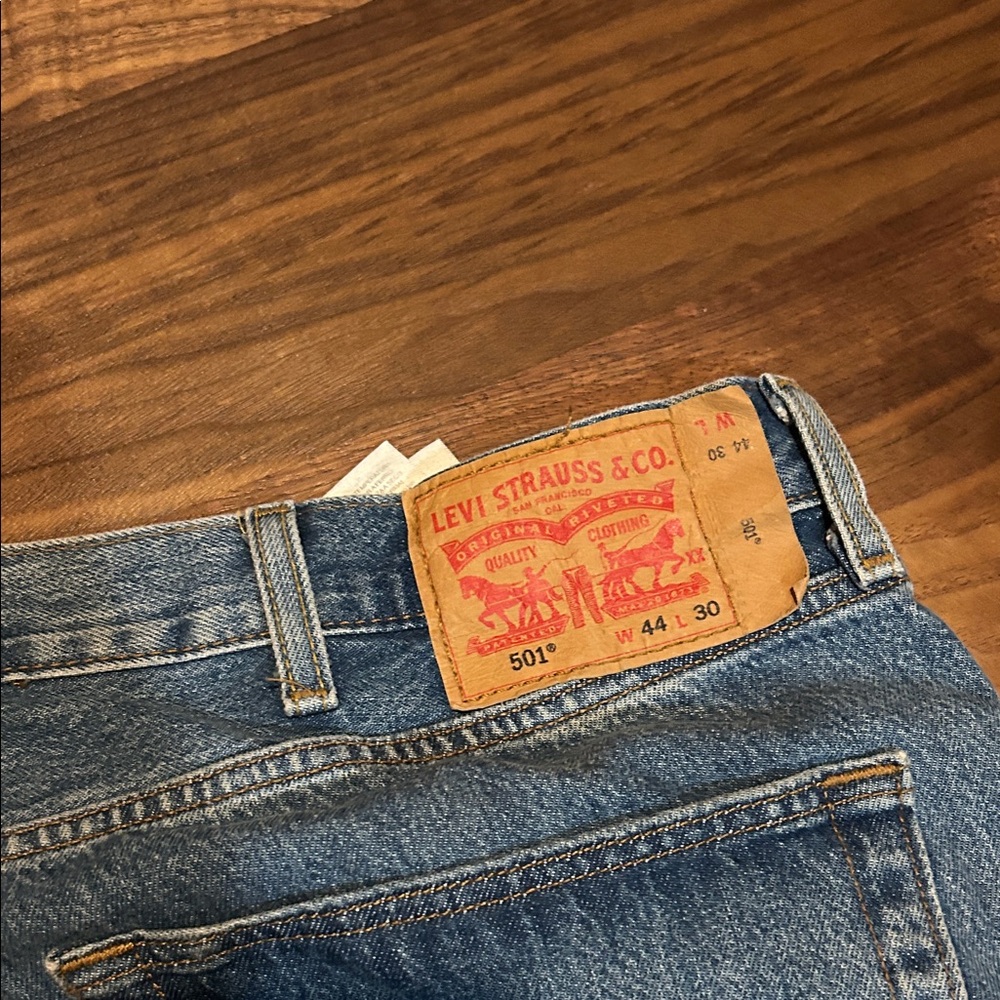 Levi's Men's Blue Straight Jeans
